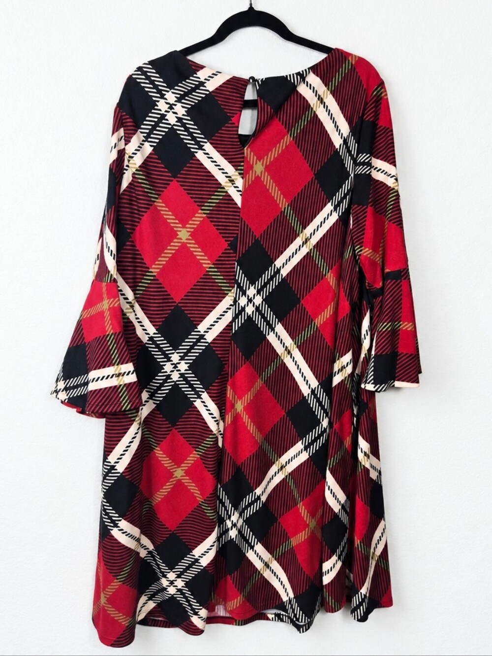 NWT Jessica Howard 3X Red Black Plaid Bell Sleeve A-Line Shift Dress Christmas - Picture 2 of 8